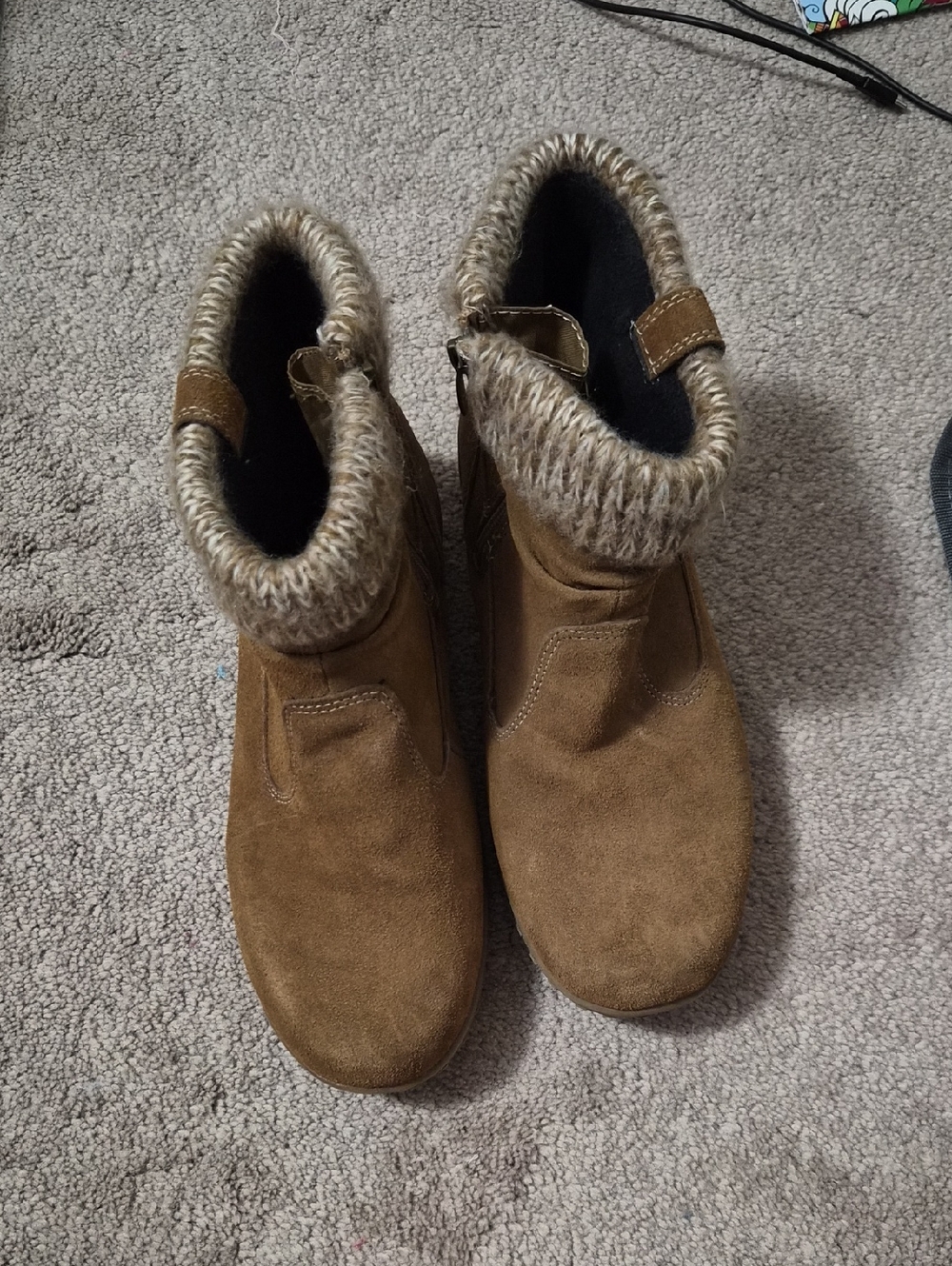 Khombu Tan Suede Knit-Cuff Winter Boots